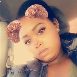 Meet your Posher, Latifah